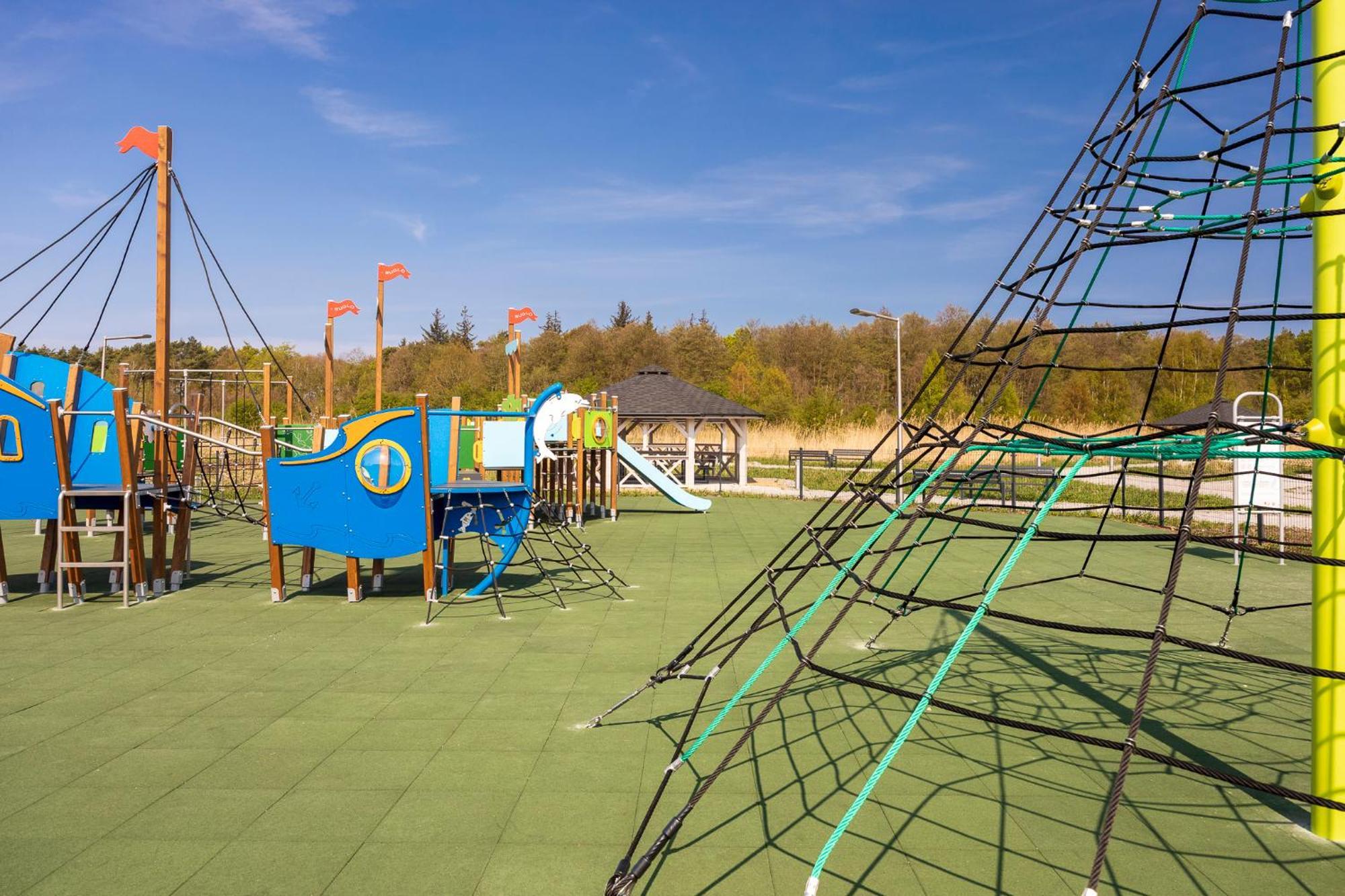 Apartament Yellow Sunset Resort Surfingbird Grzybowo Гжибово Екстериор снимка
